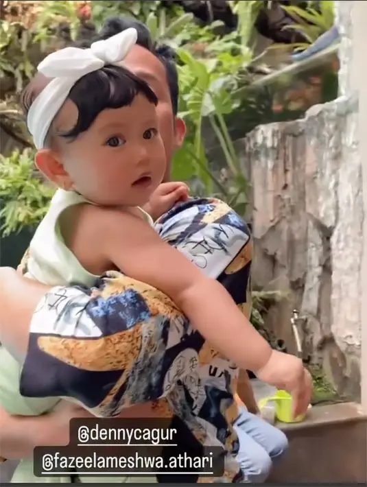 [Instagram/shantydenny]