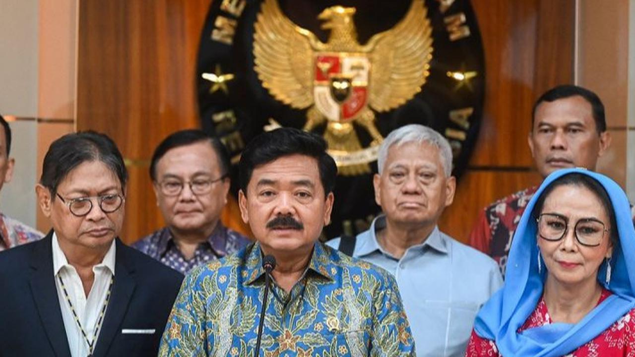 Daftar 12 Nama Calon Kompolnas Dikirim ke Jokowi, Ada Pensiunan Jenderal Polisi hingga Eks Komisioner Komnas HAM