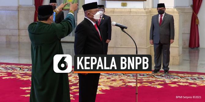 VIDEO: Jokowi Lantik Letjen Ganip Warsito Jadi Kepala BNPB