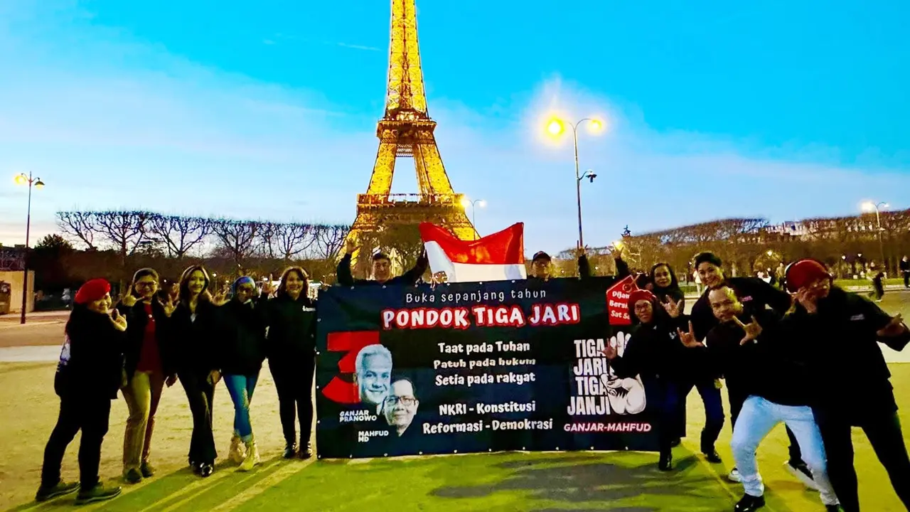 Touring tiga jari di Perancis. (Liputan6.com/ ist)