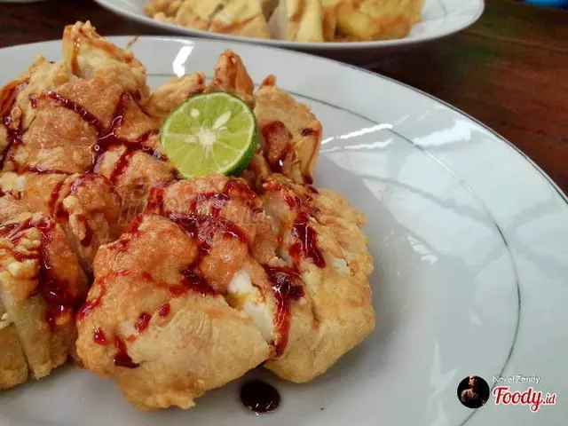 Resep Membuat Jajanan Khas 90 An Batagor Riri Bandung Fashion Fimela Com