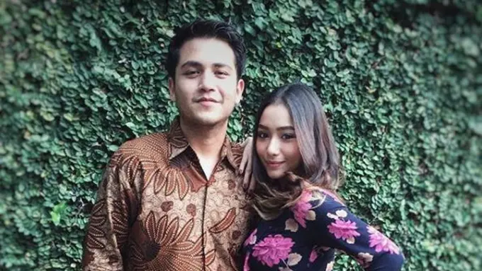 [Bintang] Adzana Bing Slamet dan Rizky Alatas