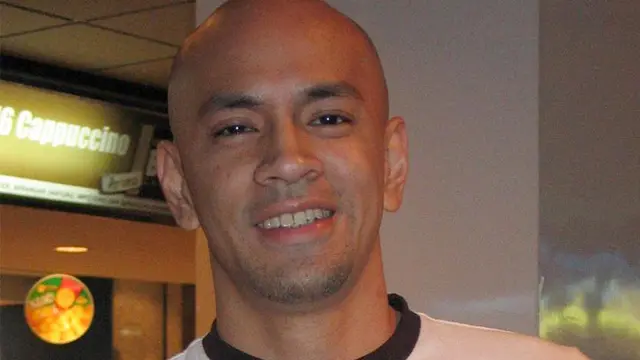 6 Artis Ini Menikmati Peran Sebagai Gay