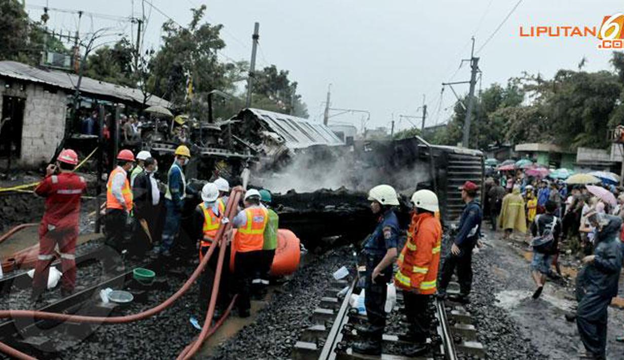 Pada tahun 1987, 10 Oktober terjadi kecelakaan kereta api Bintaro. Tragedi tersebut membuat sebuah cerita seram di sekitar lokasi kejadian kecelakaan. (Istimewa)
