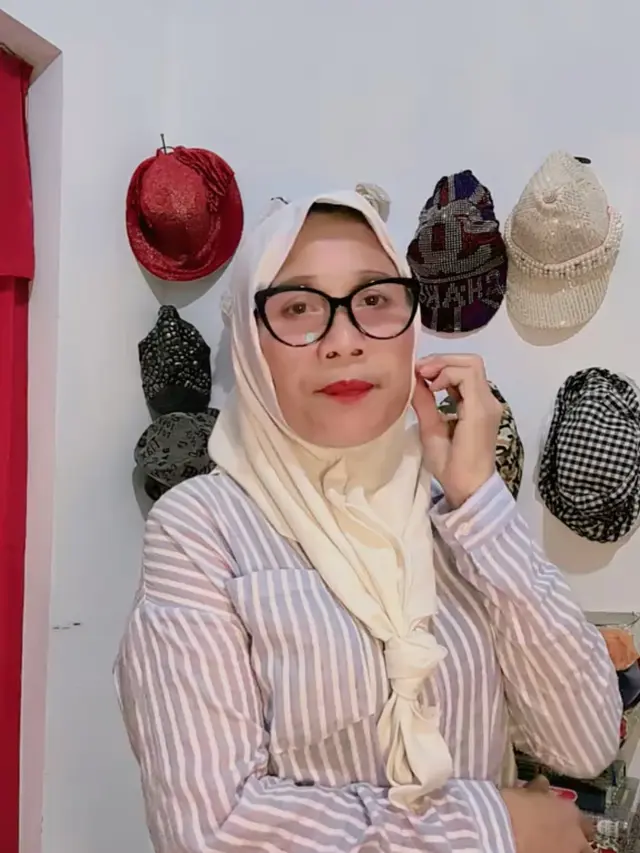 Nursyah Ibunda Indah Permatasari