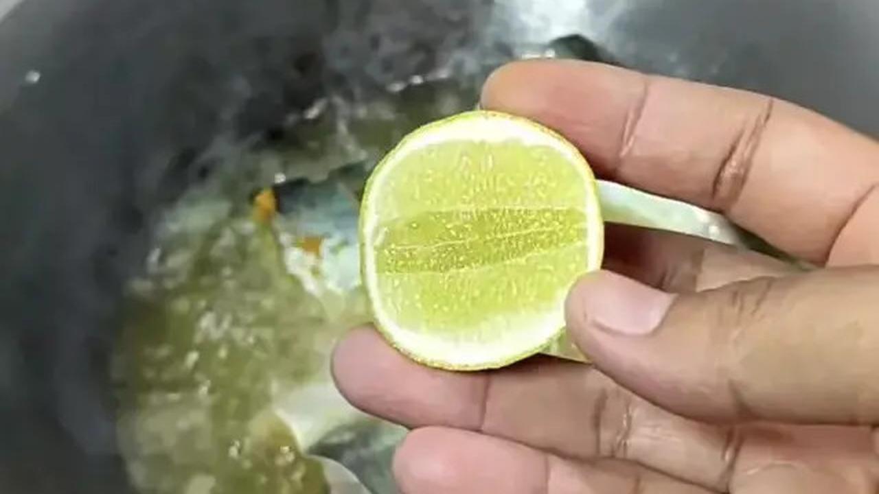 Cara Menggoreng Ikan Agar Tidak Lengket dan Bebas Bau Amis