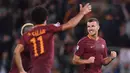 Pemain AS Roma, Edin Dzeko memimpin klasemen top skor Serie A setelah mencetak delapan gol dari sembilan kali penampilan. (REUTERS/Alberto Lingria)