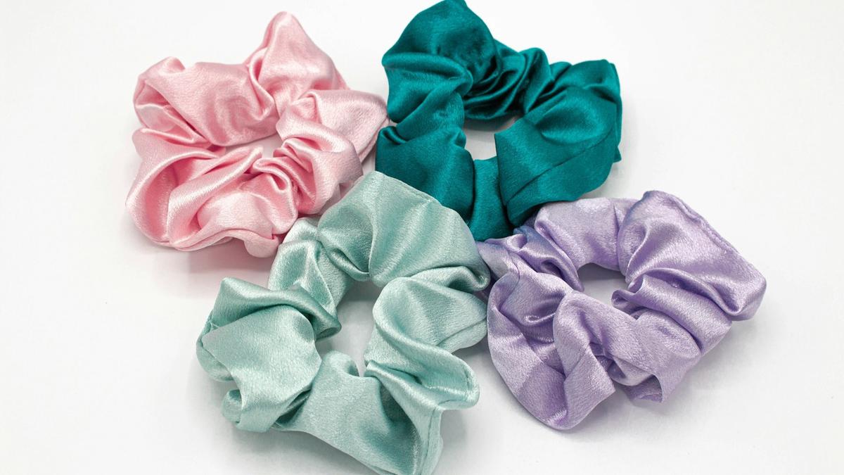 7 Tips Merawat Scrunchie agar Karet Awet dan Tidak Cepat Melar Meski Sering Dipakai