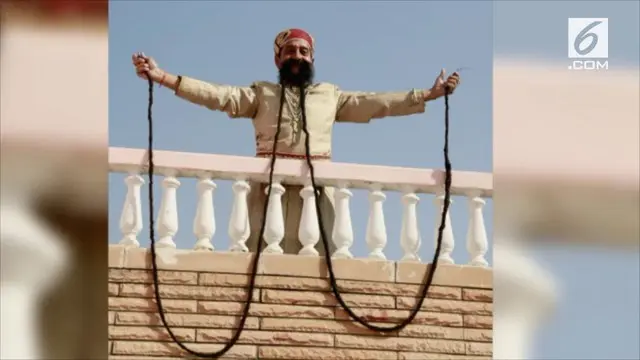 Seorang pria di India dinobatkan sebagai pemilik kumis terpanjang di dunia.