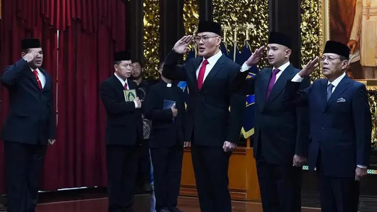 Deddy Corbuzier jadi Staf Khusus Menhan, Intip Gajinya