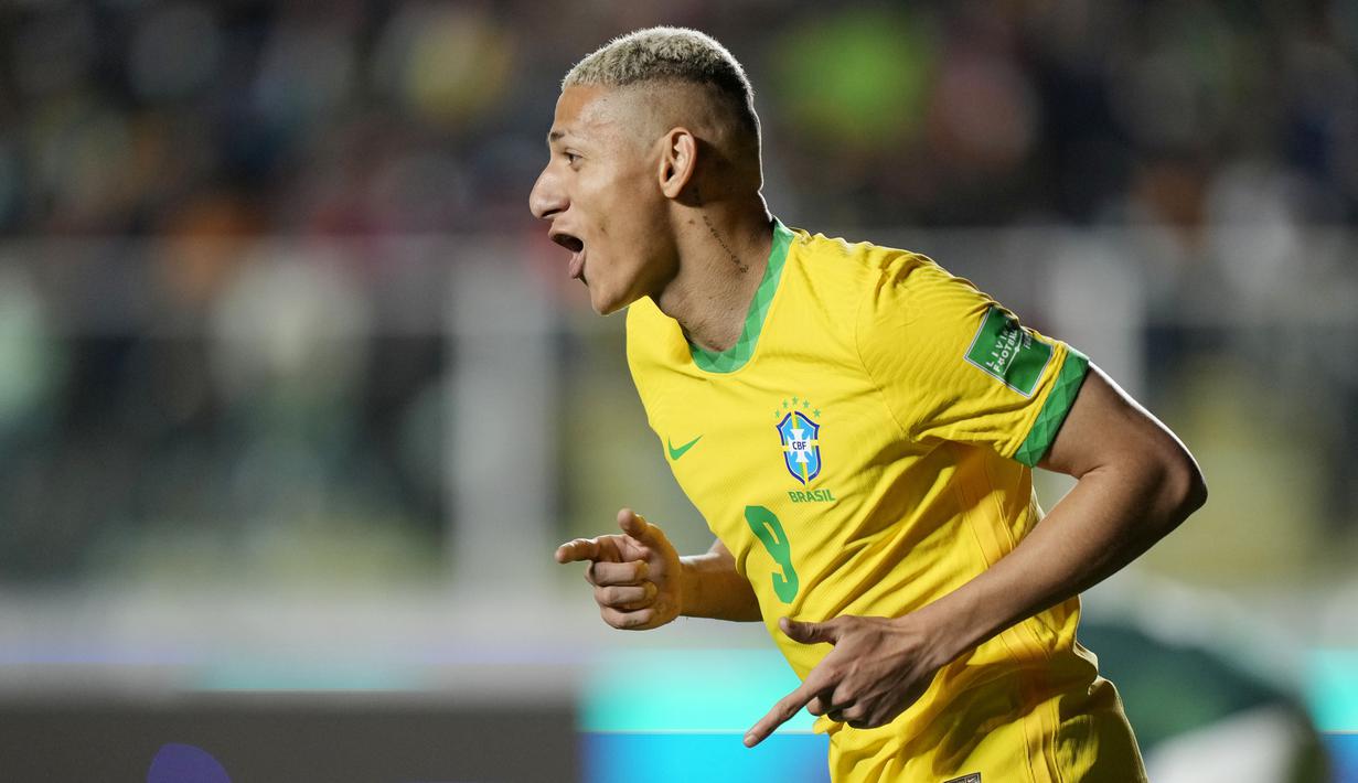 Brasil meraih kemenangan dengan skor yang cukup telak saat berjumpa Bolivia pada Kualifikasi Piala Dunia 2022 zona CONMEBOL, Rabu (30/3/2022). (AP/Juan Karita)