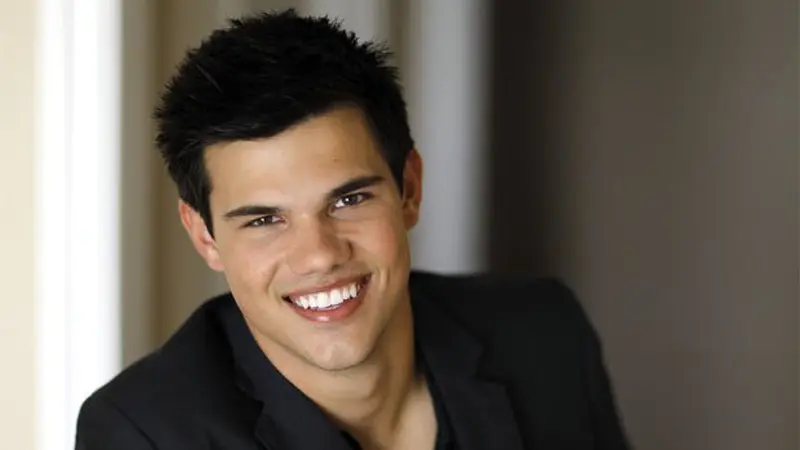 Cerita Taylor Lautner yang Punya Fobia