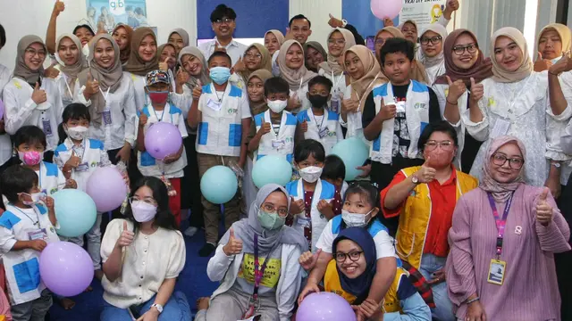 Bersama YKAI, Mahasiswa dan Yili Group Hibur Anak-Anak Penderita Kanker