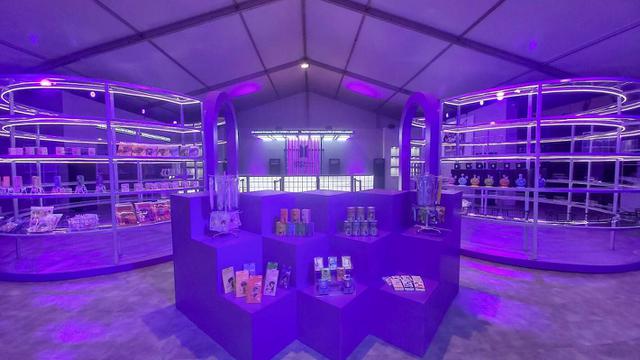 Pop-UP store Produk Lisensi BTS & TinyTAN di Asia Tenggara, BSD,  Tangerang, Indonesia.