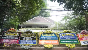 Rumah Duka Guruh Soekarnoputra Dipenuhi Pelayat