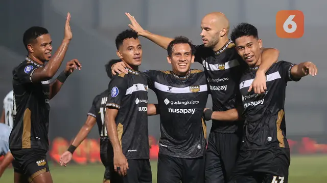 Foto: Tampil Spartan, Dewa United Lumat Persita Tangerang di BRI Liga 1