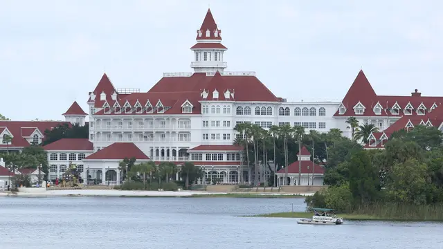 20160615-Ini Danau Tempat Buaya Seret Bocah Dua Tahun di Resort Disney-Florida