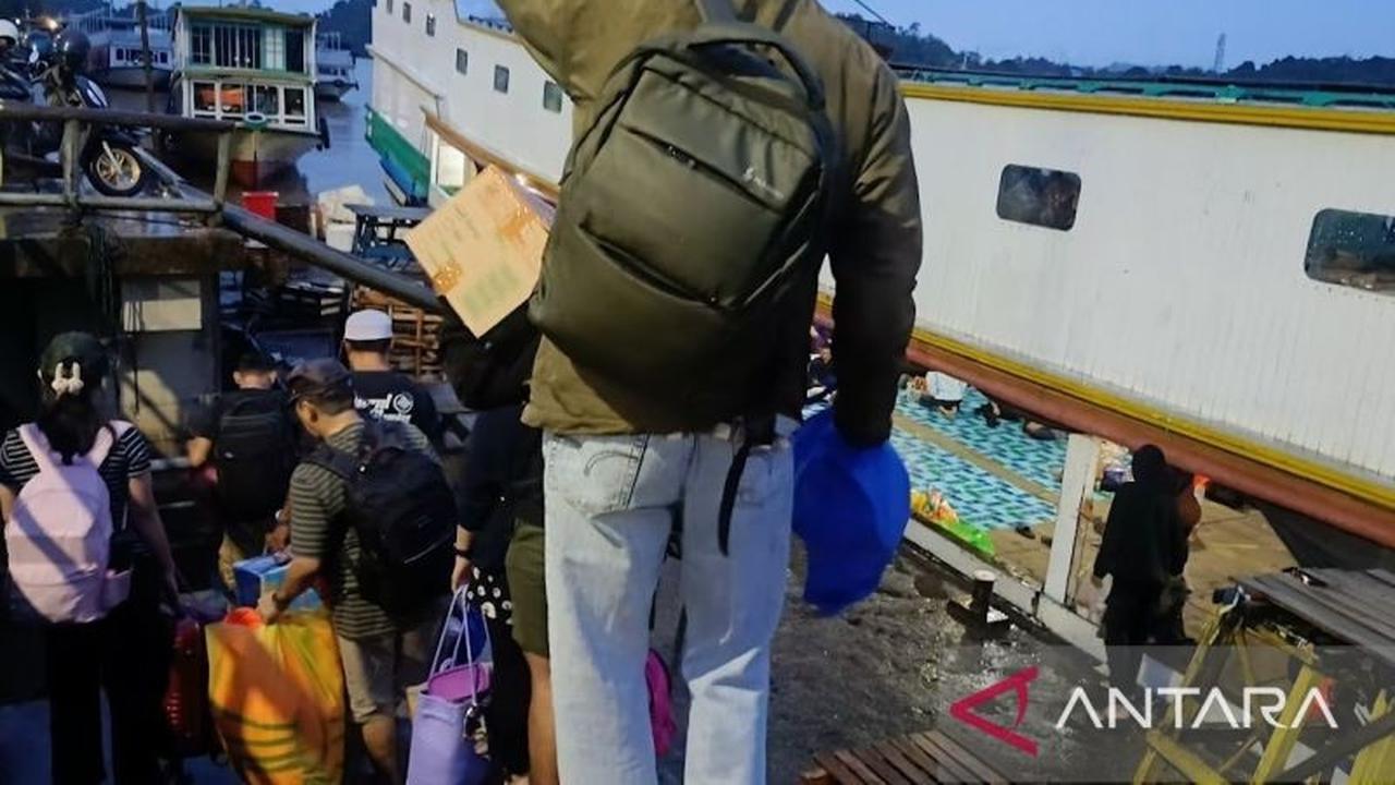 Dermaga Mahakam Ulu Siaga Penuh dengan 23 Kapal Jelang Idul Fitri 2026