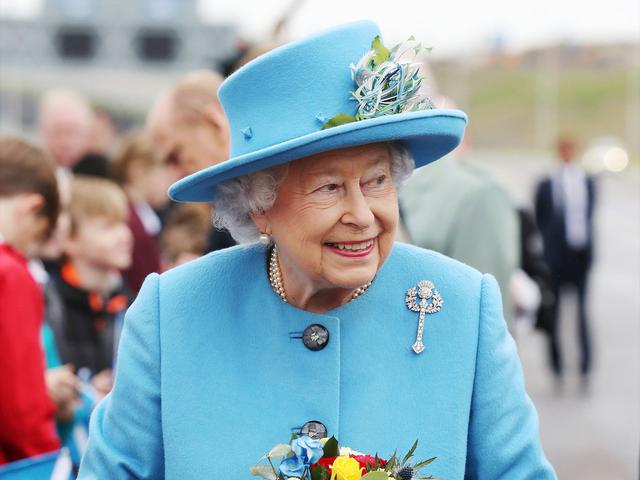 Akhirnya Main Instagram Ini Unggahan Pertama Ratu Elizabeth Ii Showbiz Liputan6 Com
