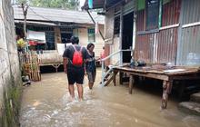 Banjir Jakarta Rendam 39 RT dan 3 Ruas Jalan, Ketinggian Air Capai 3,5 Meter