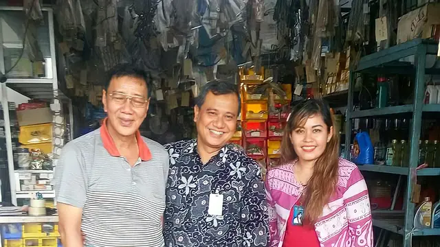 Miranda Arisona Sirumapea adalah Relationship Manager (RM) Kredit PT Bank Rakyat Indonesia Tbk (BRI) Kantor Cabang Palangkaraya, Kalimantan Tengah