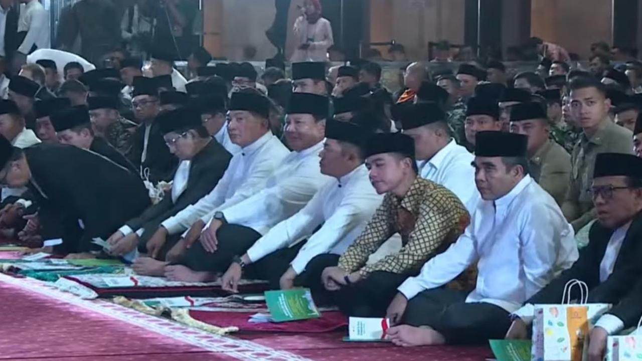 Prabowo-Gibran Hadiri Peringatan Maulid Nabi di Masjid Istiqlal