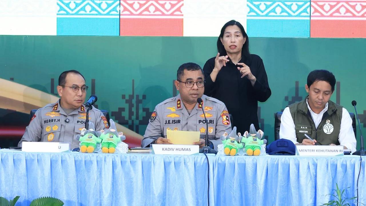 Polda Riau Bekuk 15 Tersangka Jaringan Perburuan Gajah Sumatera Lintas Provinsi