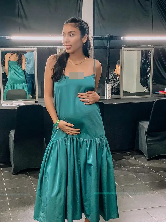 6 Potret Baby Bump Canti Tachril Istri Adipati Dolken di JF3 2022, Curi Perhatian