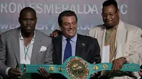 Tiga Ribu Butir Zamrud Hiasi Sabuk Mayweather Jr. vs Pacquiao