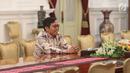 CEO Bukalapak, Achmad Zaky menemui Presiden Joko Widodo (Jokowi) di Istana Merdeka, Jakarta, Sabtu (16/2). Dalam pertemuan tertutup itu Jokowi menasehati CEO Bukalapak agar lebih hati-hati dalam menggunakan data di ruang publik (Liputan6.com/Angga Yuniar)