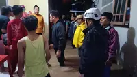 Tanggul Jebol, Banjir 1,5 Meter Rendam Permukiman Warga Cilegon