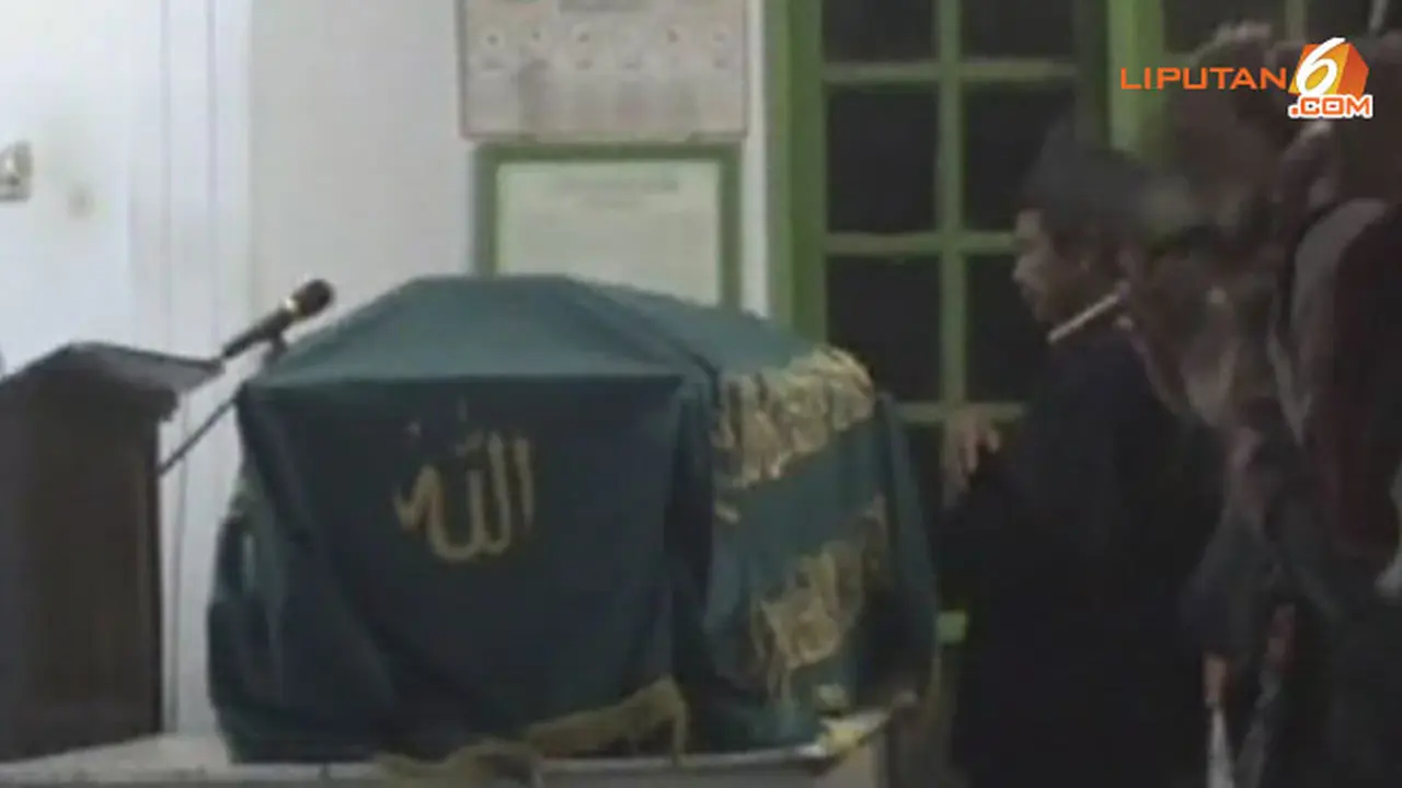 makam-teroris-020813a.jpg