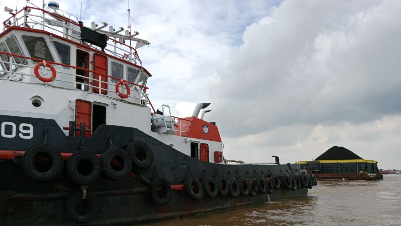 PT ENA menambah 5 unit armada baru yaitu kapal jenis tug and barge. Hal ini sejalan dengan kontrak kerjasama baru pengangkutan batu bara dari PT Bumi Nusantara Jaya (BNJ). (Dian Kurniawan)