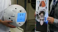 Robot Cerdas Ini Akan Jadi Asisten Pribadi Astronot di Luar Bumi