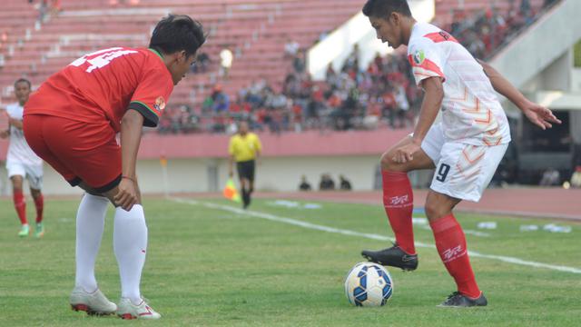 Persis Solo