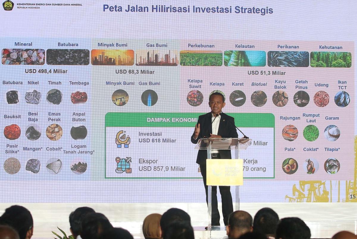 Bahlil dalam acara Energi Mineral Forum 2025