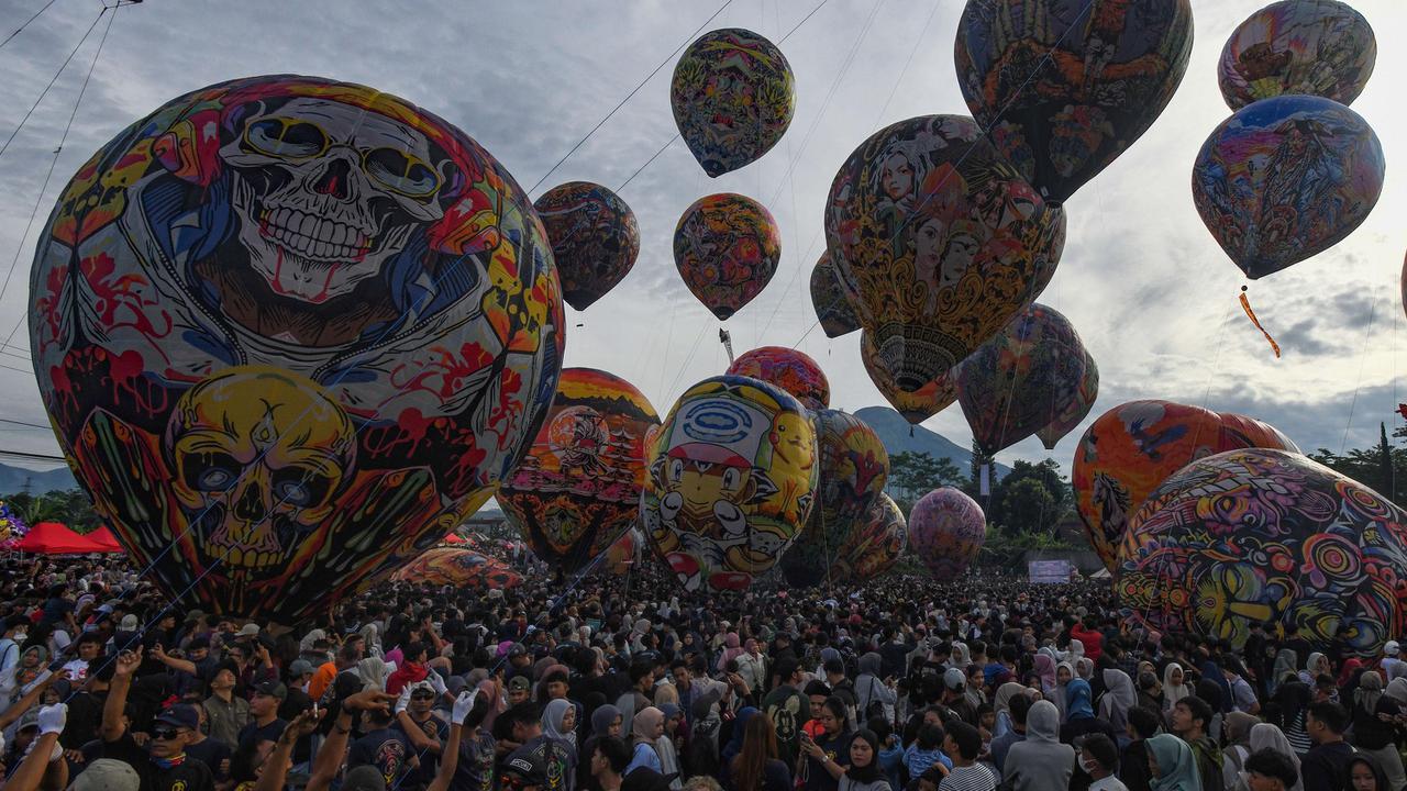 Kemeriahan Festival Balon Udara di Wonosobo