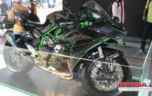 Lagi ramai, Kawasaki 'sebar' 5 Moge sekaligus di ajang GIIAS 2015