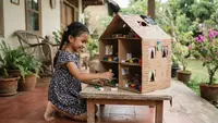 Cara Membuat Rumah Boneka dari Kardus Bekas, Ide DIY Murah yang Disukai Anak