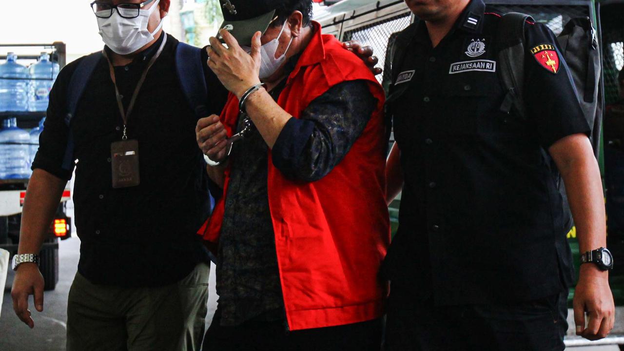 Hakim tersangka suap vonis bebas Ronald Tannur diperiksa Kejagung
