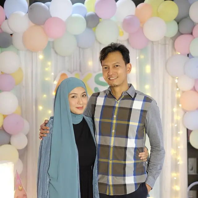 Fedi Nuril dan Vanny Widyasasti (Instagram/fedinuril)