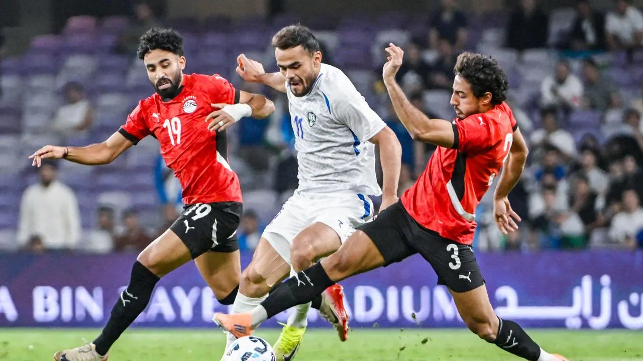 Duel Timnas Uzbekistan vs Timnas Mesir di Hazza bin Zayed Stadium, Jumat (14/11/2025) malam WIB. (Dok. X/@UzbekistanFA)