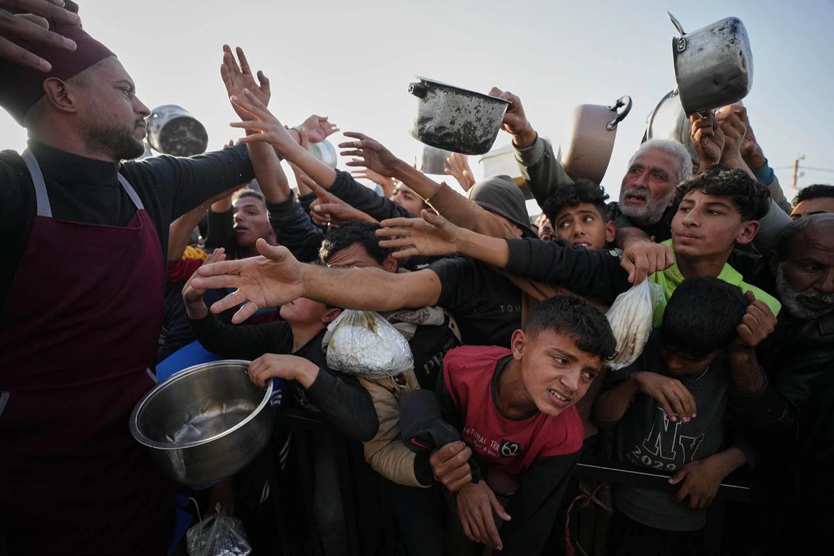 FOTO: Ramadan di Tengah Pengungsian Gaza
