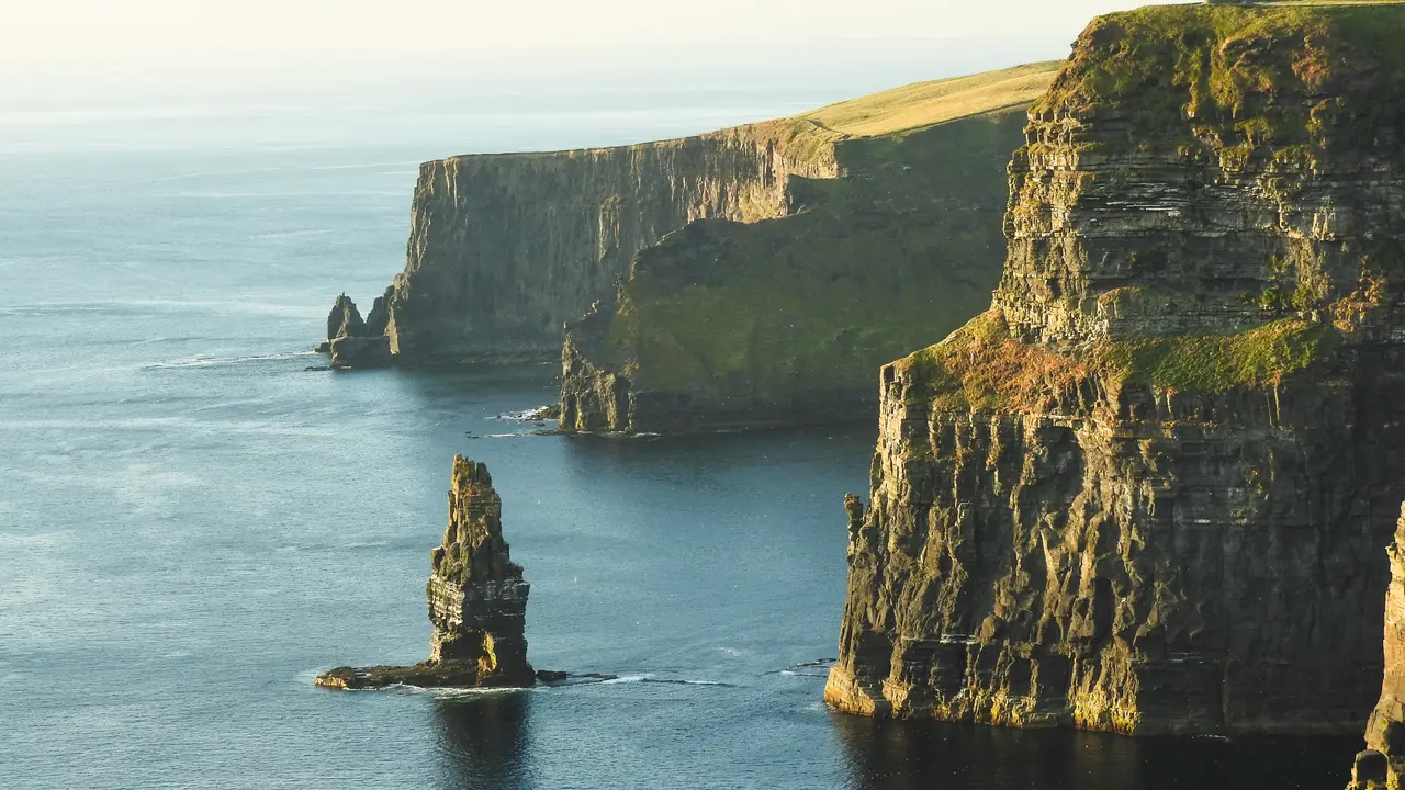 Ilustrasi Irlandia, negara terkaya di dunia. (Sumber: Unsplash/Henrique Craveiro)