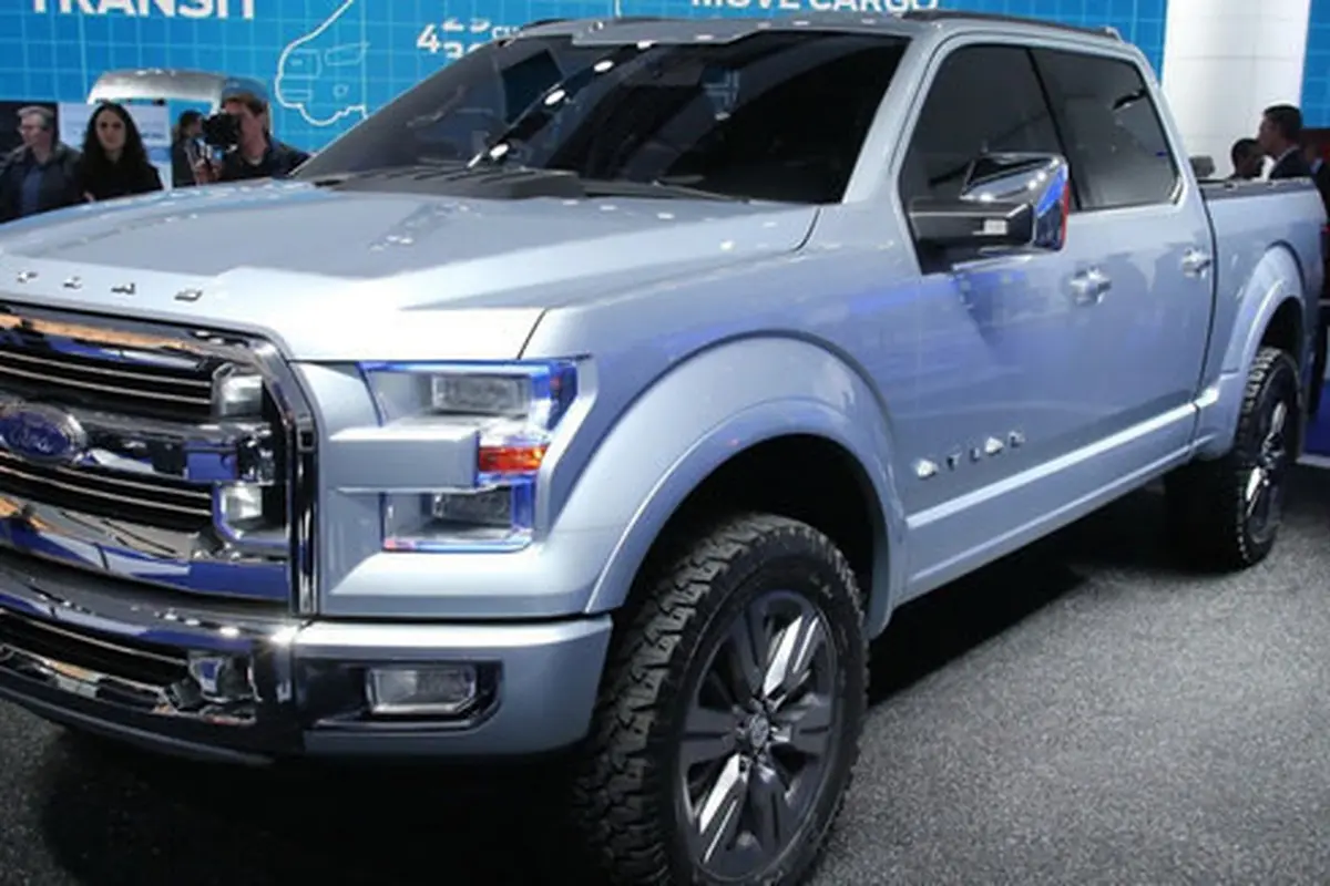 Ford F-150 2015 serupa dengan Ford Atlas Concept (carscoops)