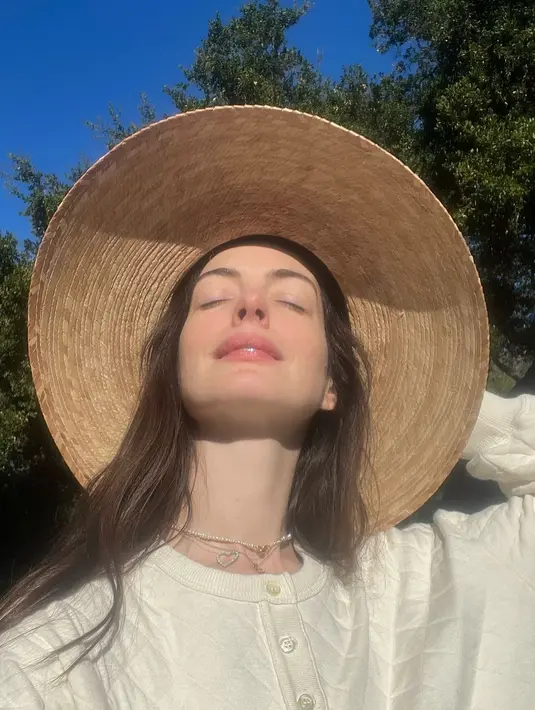 Anne Hathaway [Foto: Instagram/annehathaway]