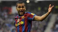 Barcelona Tak Ingin Bawa Pulang Dani Alves Sebagai Pemain
