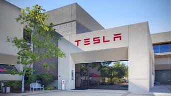 Tesla Umumkan Penurunan Penjualan pada Kuartal II 2022