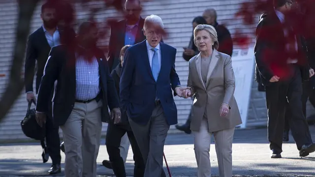 20161108- Hillary Clinton  Beri Suara-AFP Photo