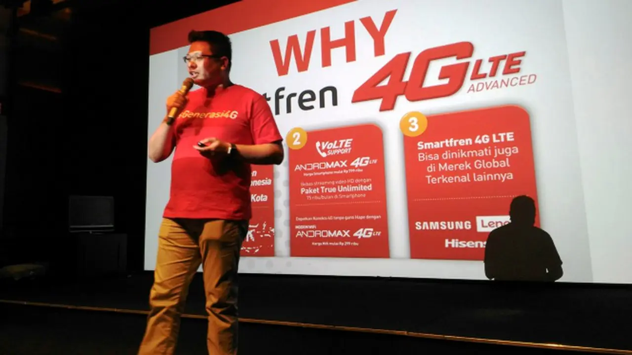Derrick Surya, VP Brand and Marketing Communication PT Smartfren Telecom